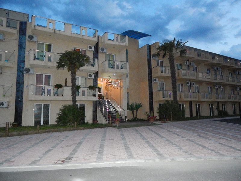 Lilalo Ηotel Paralía Exterior foto